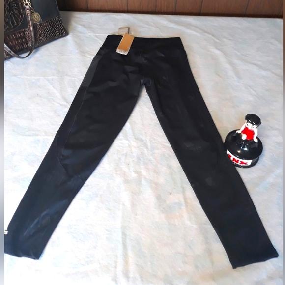 ADIDAS Winter Leggings - Picture 1 of 11